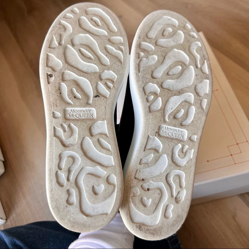 Alexander McQueen Pelle S Gomma Larry Sneakers - Picture 9 of 14